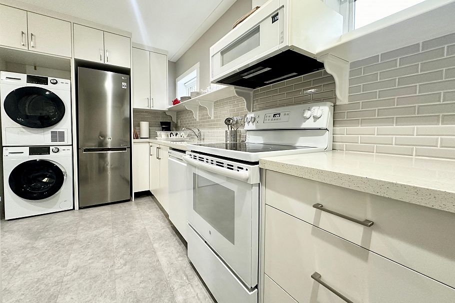 5928 OLYMPIC STREET, Vancouver BC V6N 1Z4 Vancouver, BC - 5