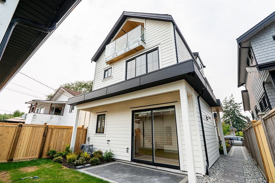 2 5304 Elgin Street Vancouver, BC - 27