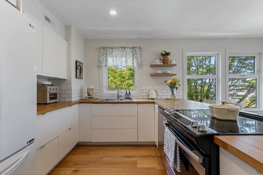 PH 401 2020 Trafalgar Street Vancouver, BC - 9