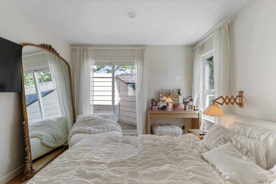 PH 401 2020 Trafalgar Street Vancouver, BC - 23