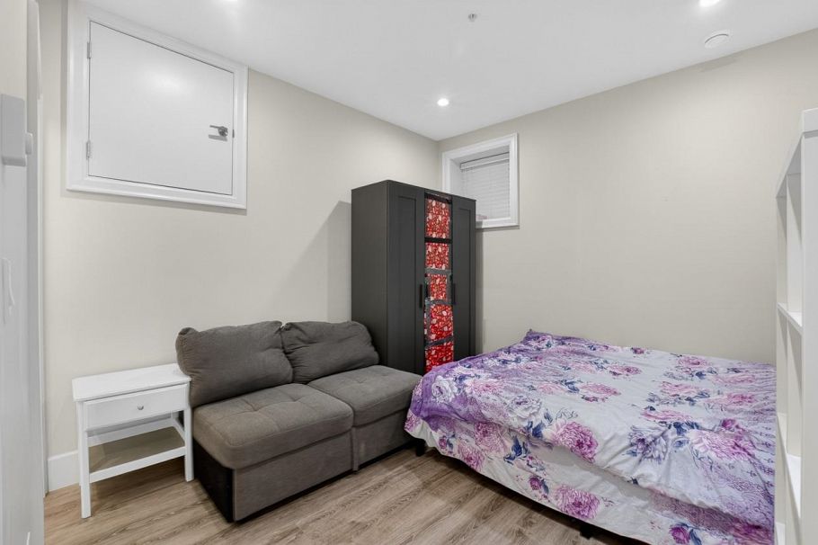 5685 Killarney Street Vancouver, BC - 17