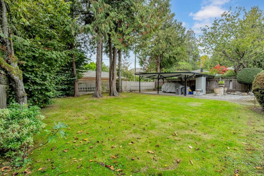 7187 Marguerite Street Vancouver, BC - 29