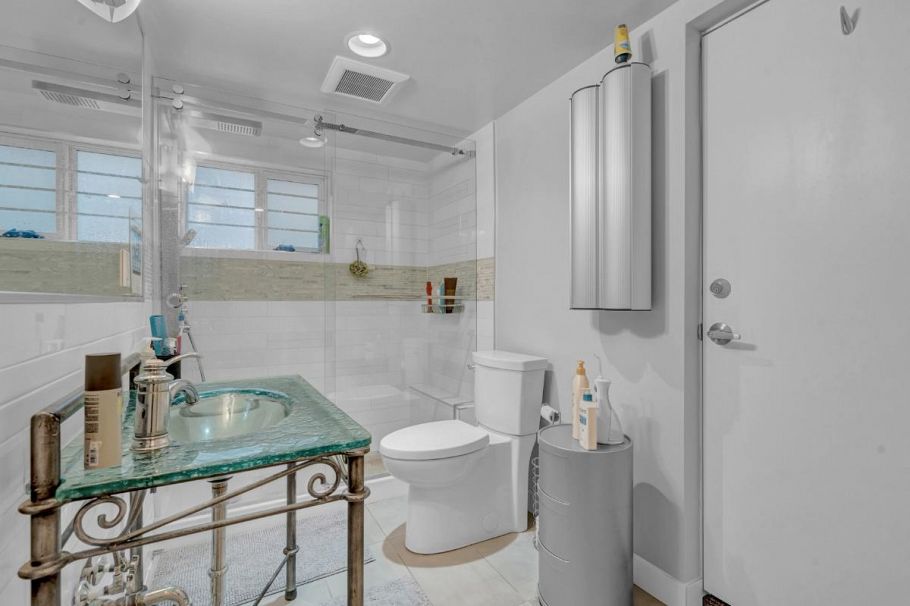 7187 Marguerite Street Vancouver, BC - 22