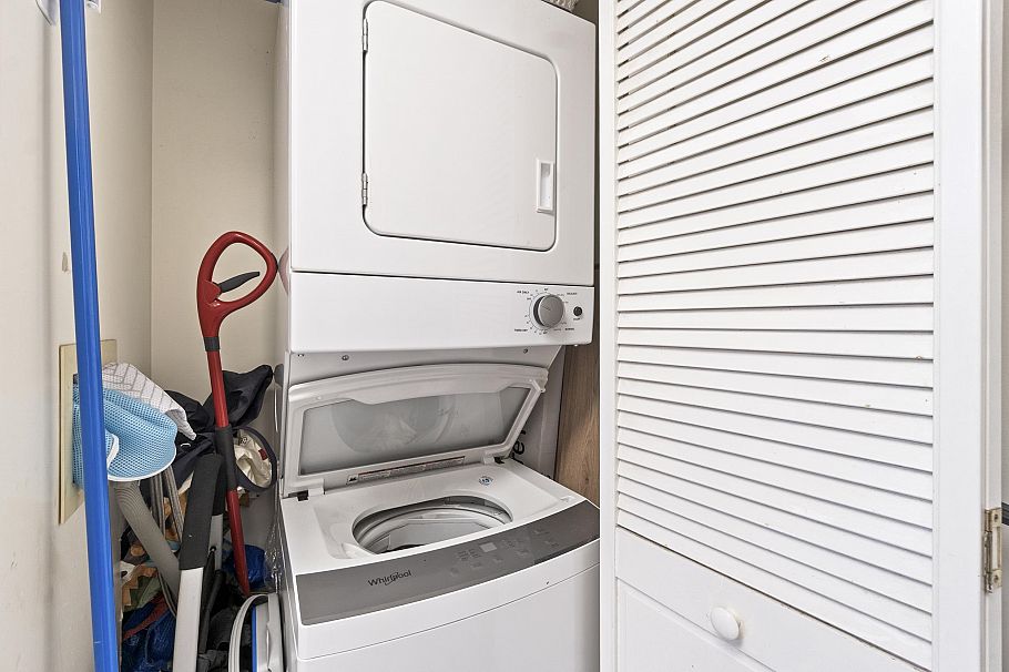 301 4990 Mcgeer Street Vancouver, BC - 13