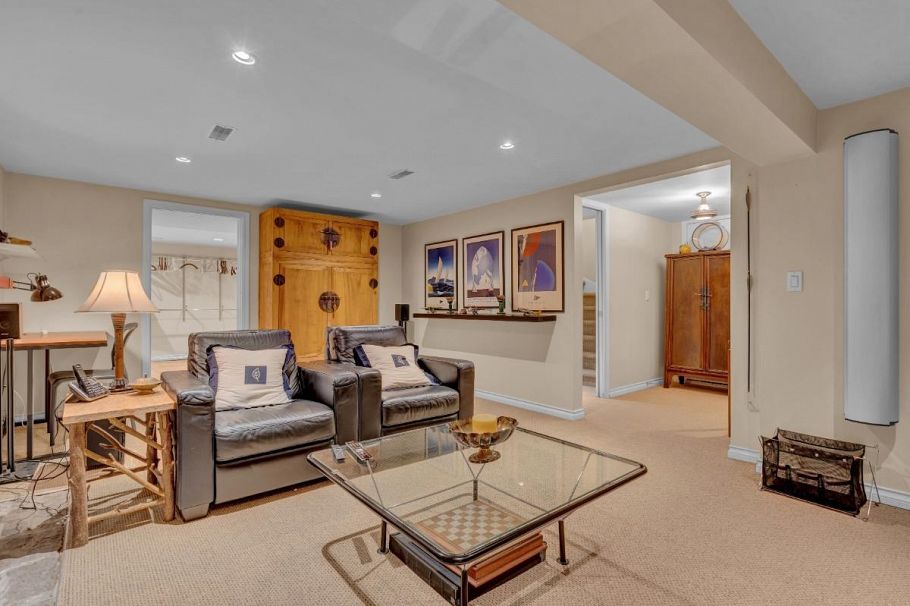 7187 Marguerite Street Vancouver, BC - 18