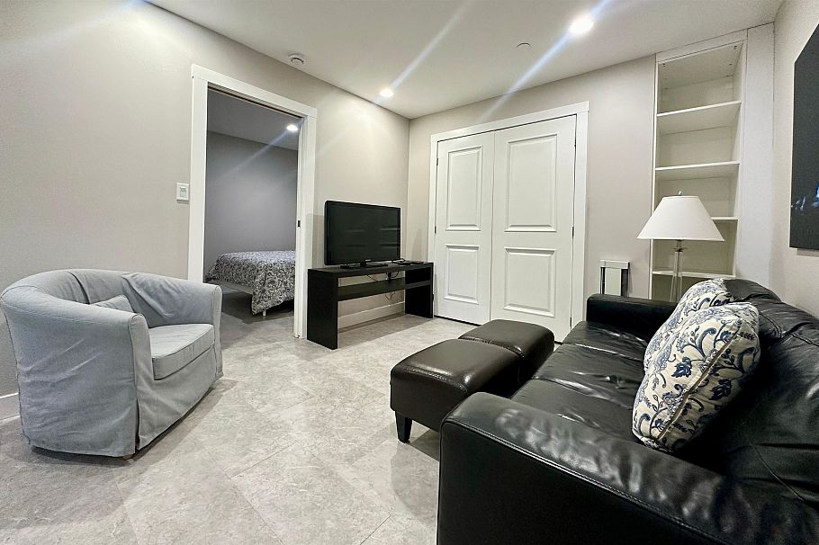 5928 OLYMPIC STREET, Vancouver BC V6N 1Z4 Vancouver, BC - 2