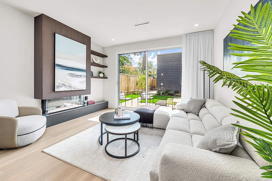 1 1120 E 23rd Avenue Vancouver, BC - 12