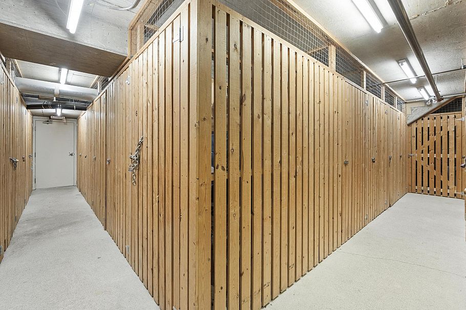 301 4990 Mcgeer Street Vancouver, BC - 15