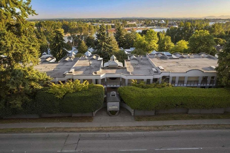 202 2250 SE Marine Drive Vancouver, BC - 39