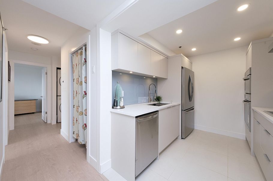 2202 289 Drake Street Vancouver, BC - 18