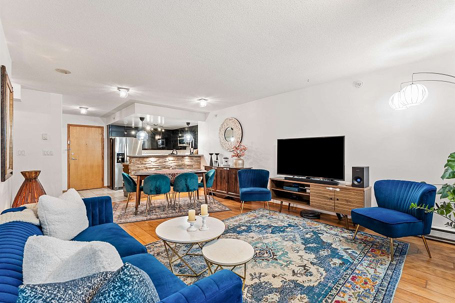 306 1328 W Pender Street Vancouver, BC - 4