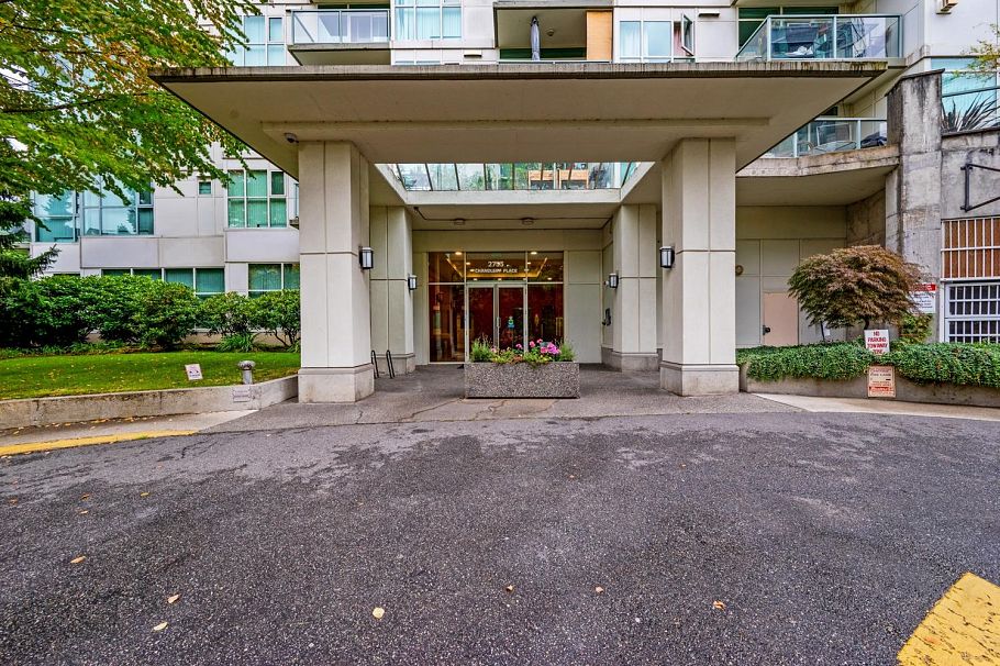 205 2733 Chandlery Place Vancouver, BC - 16