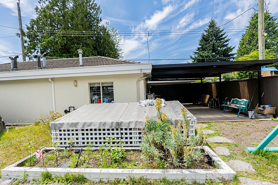 6879 Arbutus Street Vancouver, BC - 36