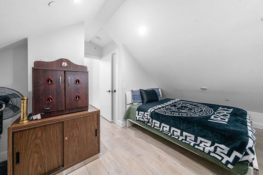 6751 Knight Street Vancouver, BC - 26