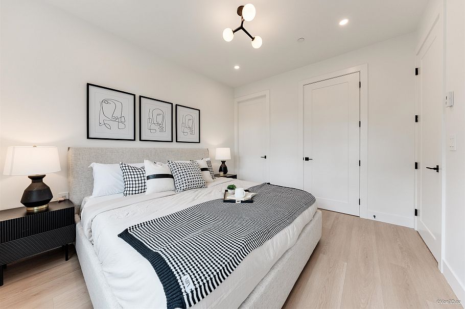 1 3121 E 46th Avenue Vancouver, BC - 25