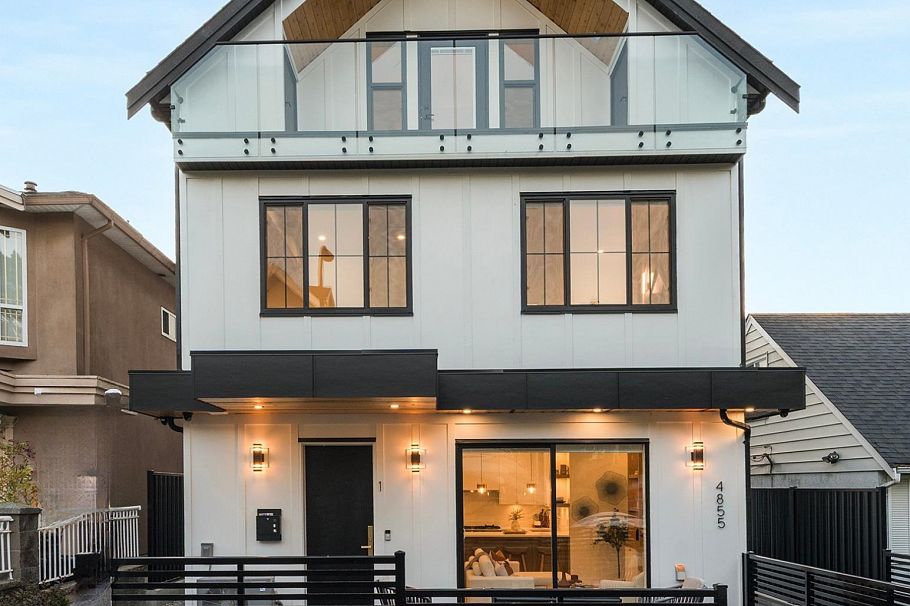 1 4855 Dumfries Street Vancouver, BC - 1