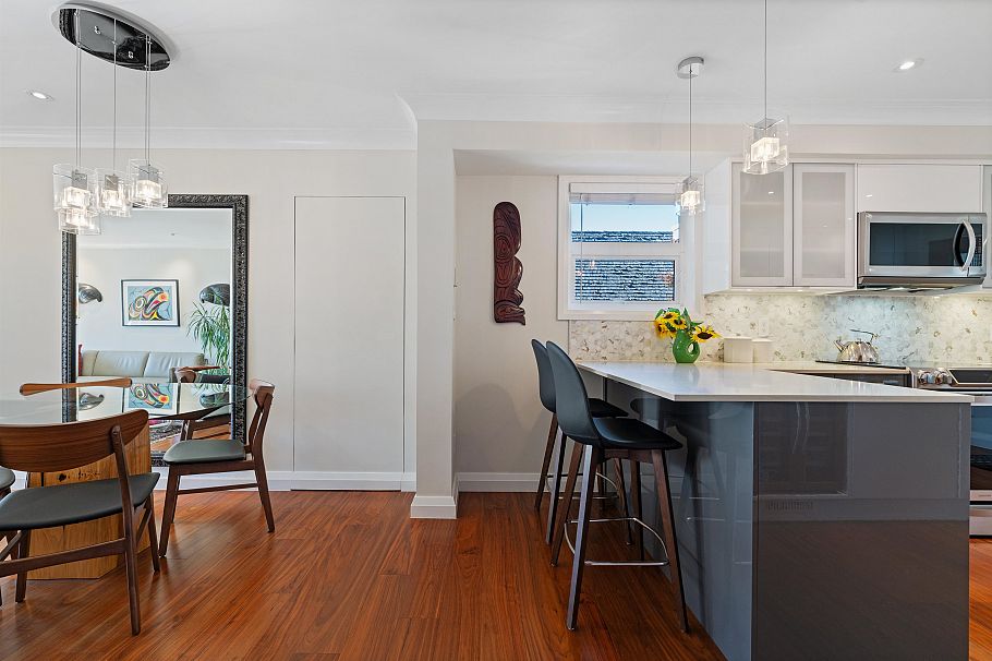 412 E 2nd Street North Vancouver, BC - 13