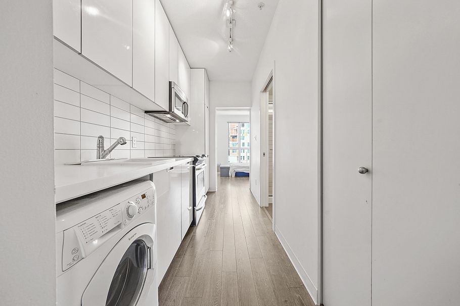 508 138 E Hastings Street Vancouver, BC - 9