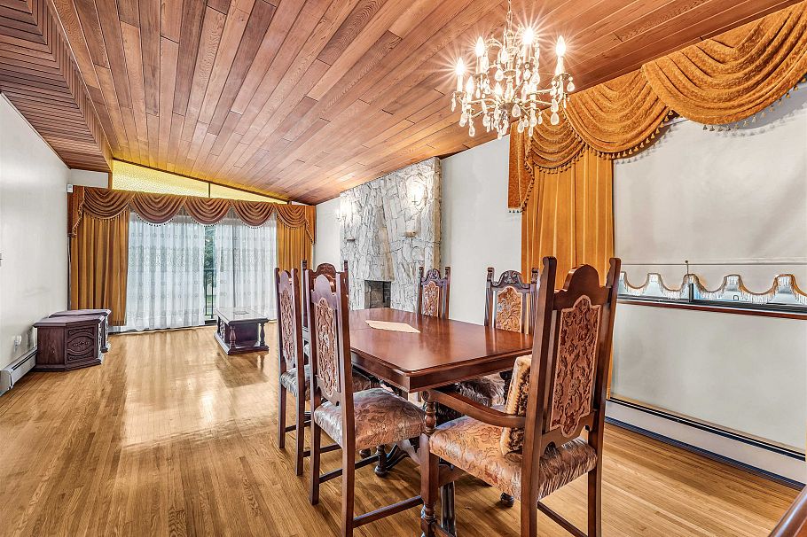 3112 E 1st Avenue Vancouver, BC - 5