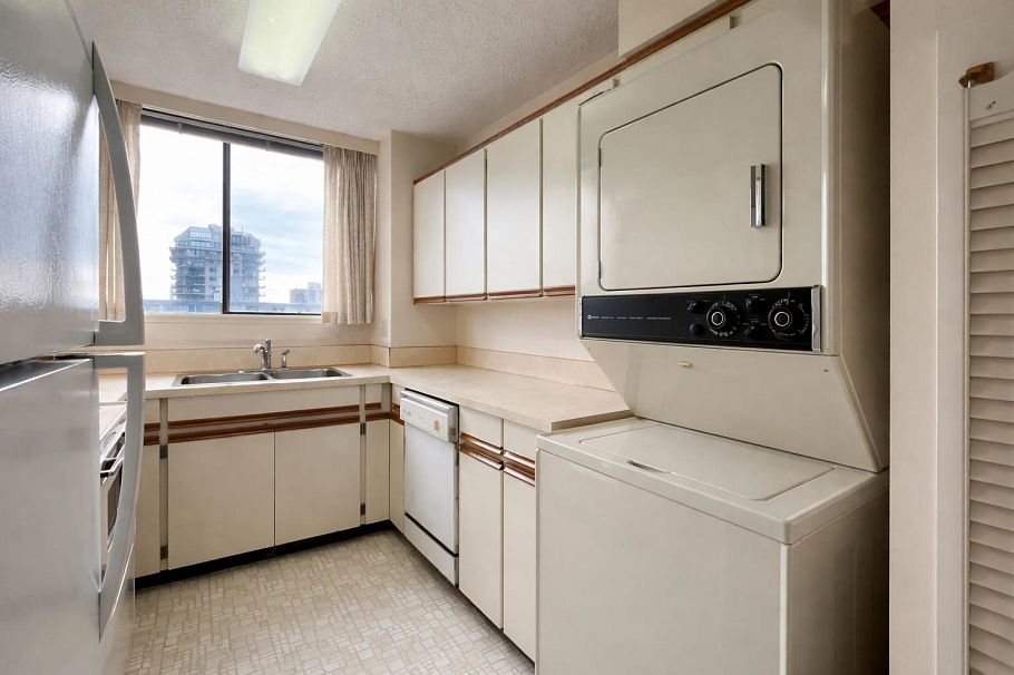 901 114 W Keith Road North Vancouver, BC - 11