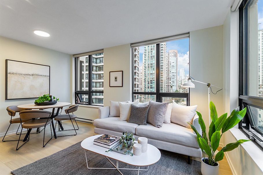 1109 909 Mainland Street Vancouver, BC - 2