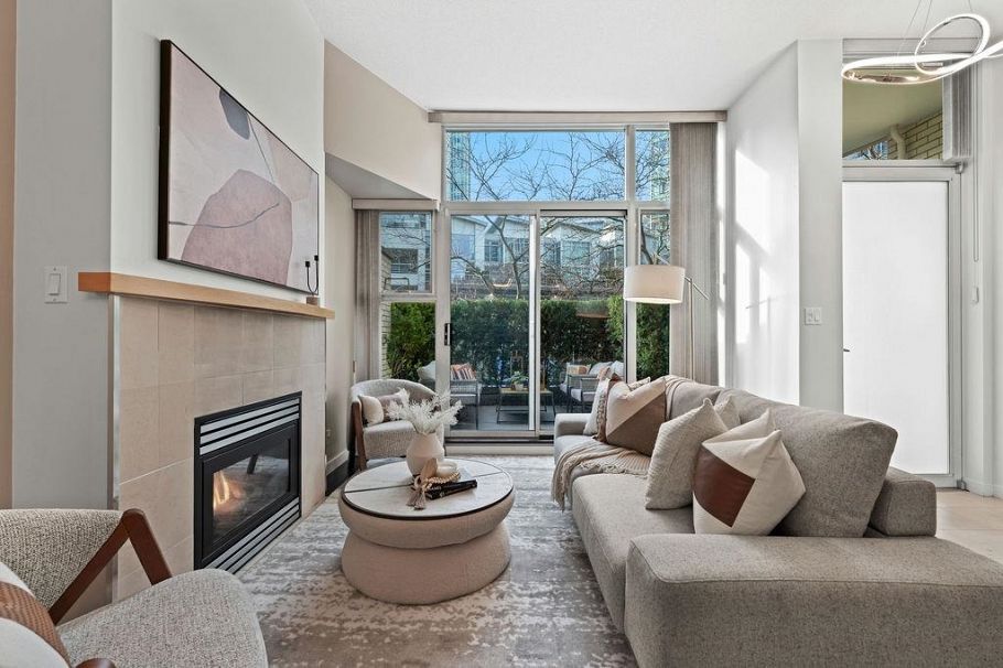 123 Aquarius Mews Vancouver, BC - 12