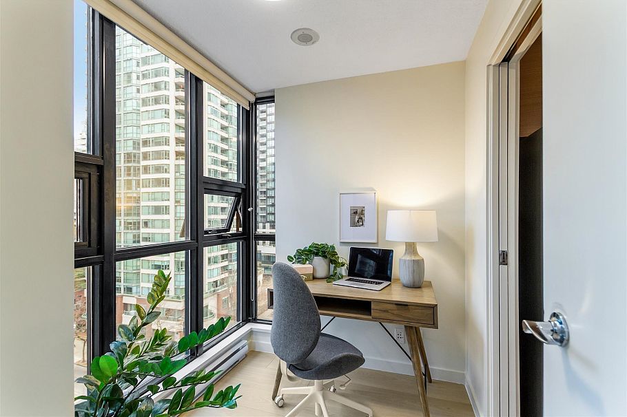 1109 909 Mainland Street Vancouver, BC - 5