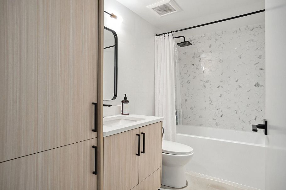 5018 Nanaimo Street Vancouver, BC - 20