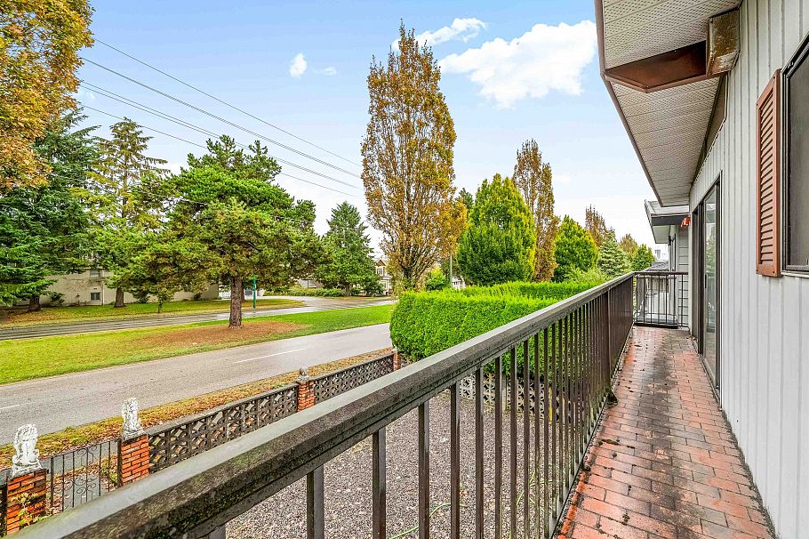 3112 E 1st Avenue Vancouver, BC - 30