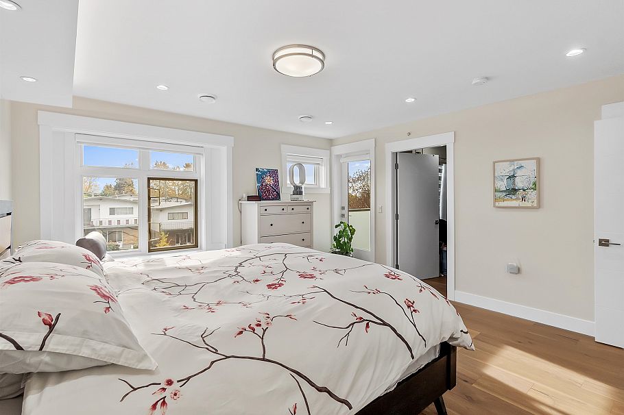 2699 E 7th Avenue Vancouver, BC - 11