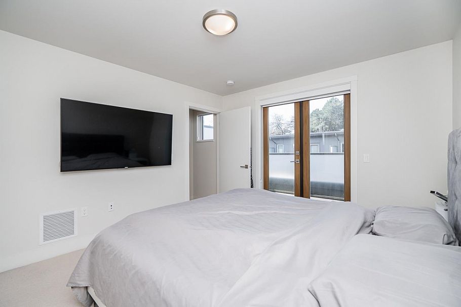 5518 Oak Street Vancouver, BC - 23