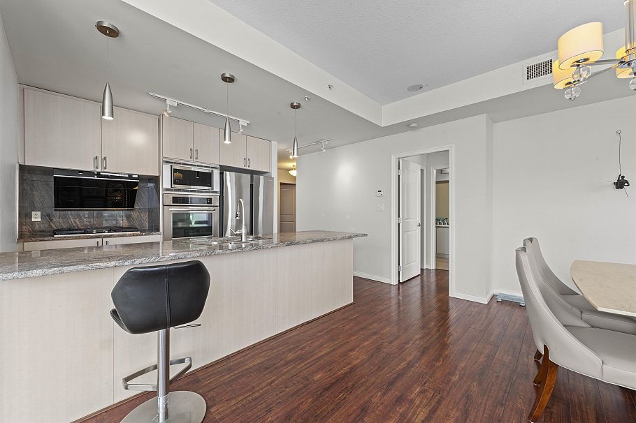 1705 1211 Melville Street Vancouver, BC - 11