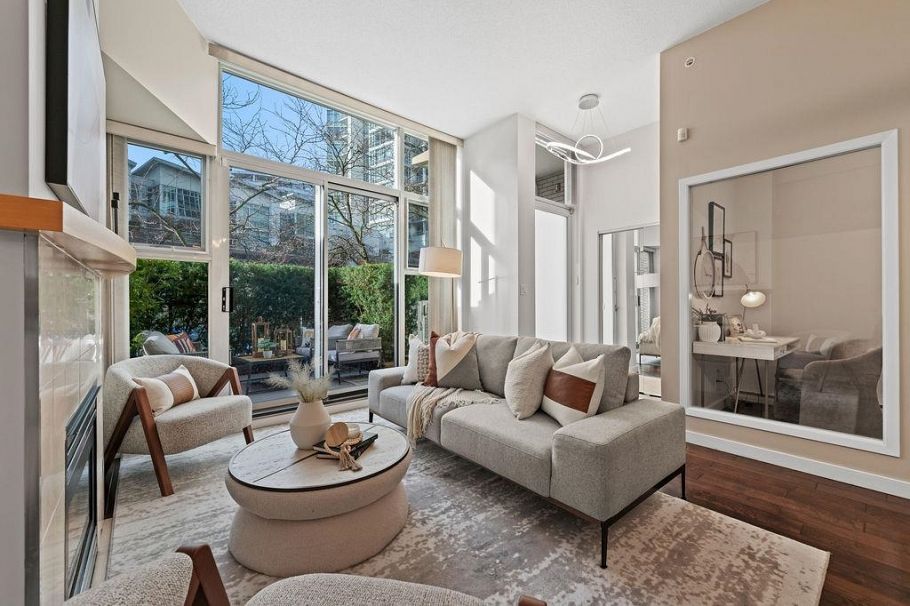 123 Aquarius Mews Vancouver, BC - 11