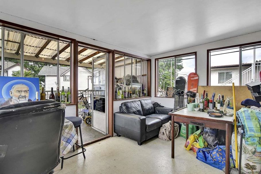 2149 E 32nd Avenue Vancouver, BC - 9