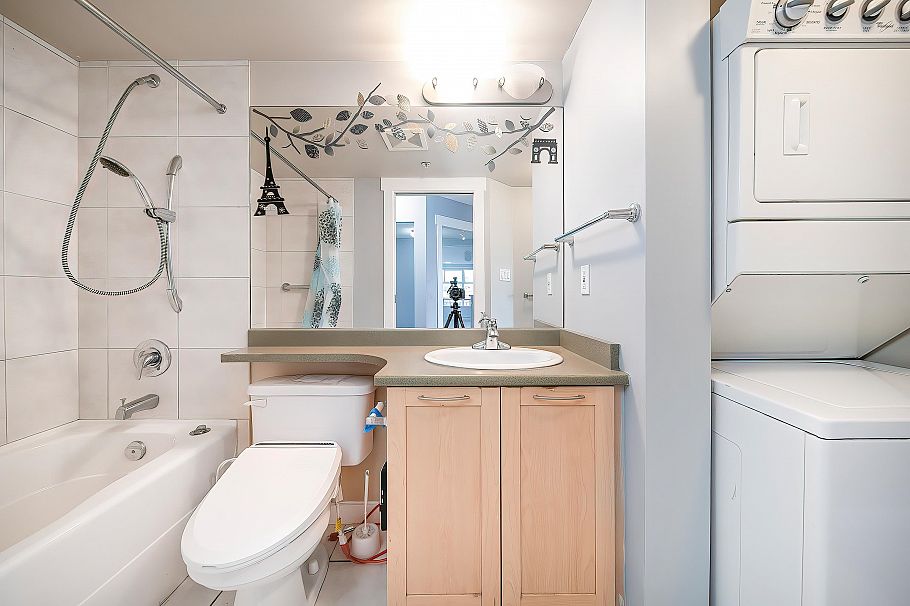 312 1503 West 65th Avenue Vancouver, BC - 12