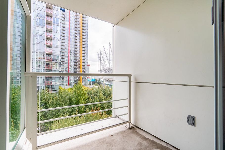 816 161 W Georgia Street Vancouver, BC - 23