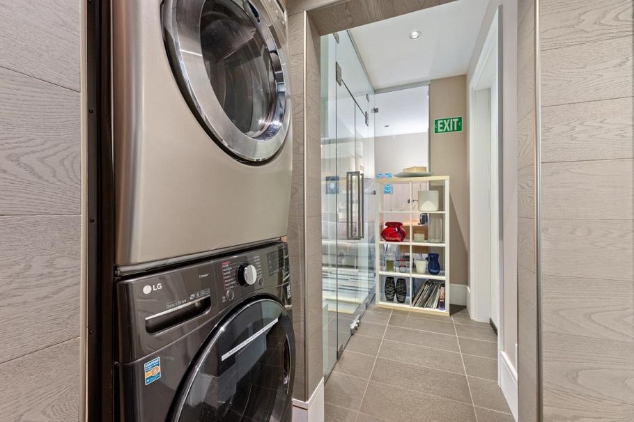 3138 W 42nd Avenue Vancouver, BC - 29