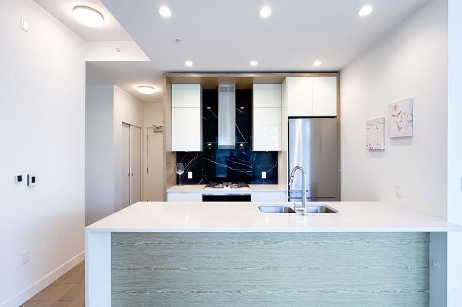 302 6733 Cambie Street Vancouver, BC - 11