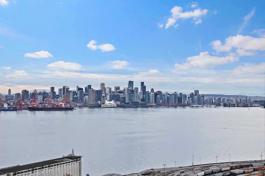 5 528 E 2nd Street North Vancouver, BC - 23