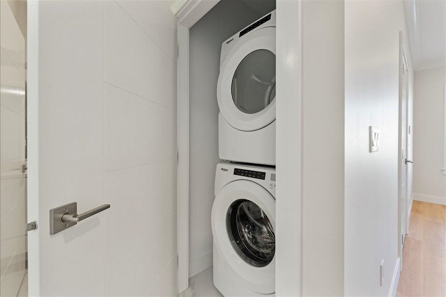 4856 Slocan Street Vancouver, BC - 30