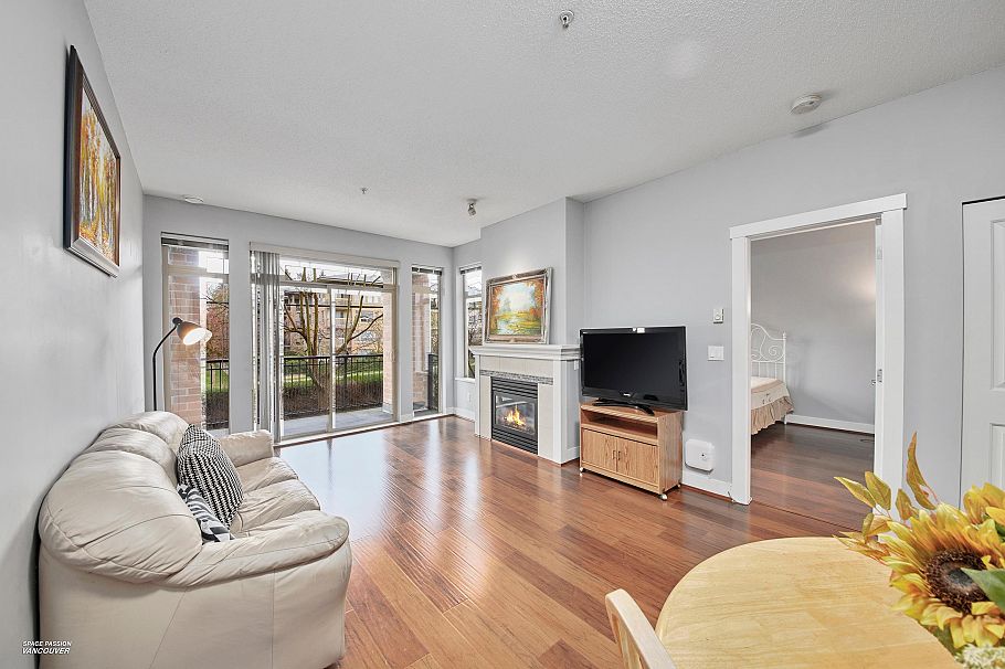 212 2250 Wesbrook Mall Vancouver, BC - 5