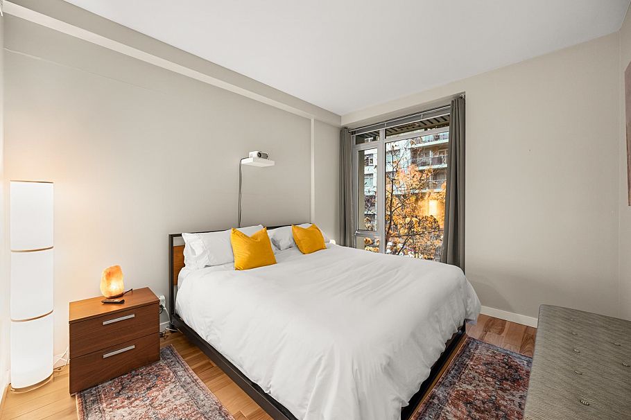 66 W 1st Avenue Vancouver, BC - 22