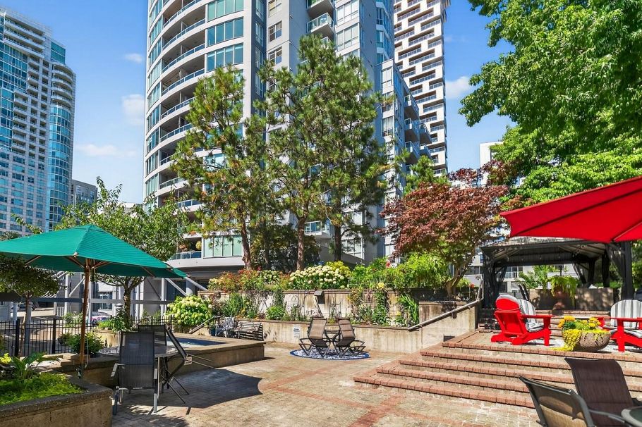 801 1500 Howe Street Vancouver, BC - 24
