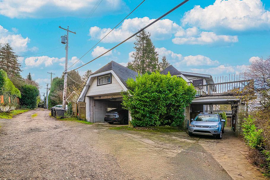 1989 W King Edward Avenue Vancouver, BC - 39