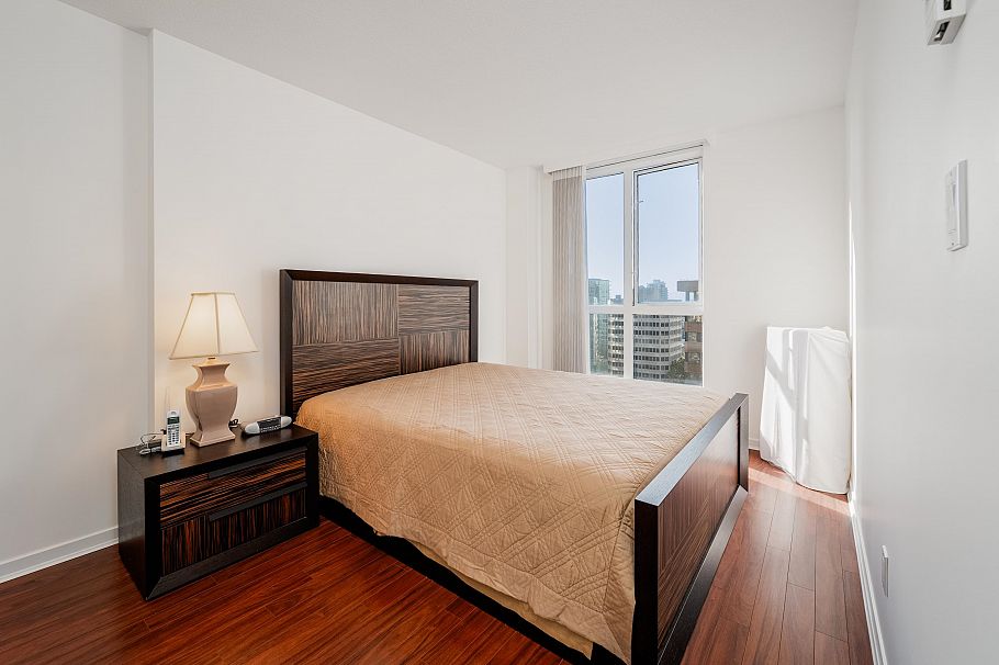 1808 1188 Howe Street Vancouver, BC - 13