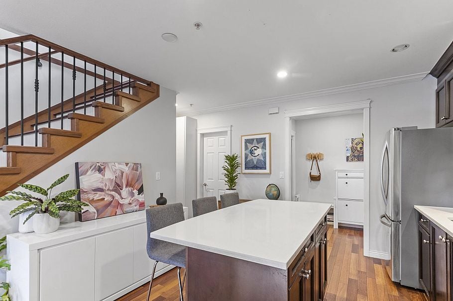 1743 Frances Street Vancouver, BC - 8