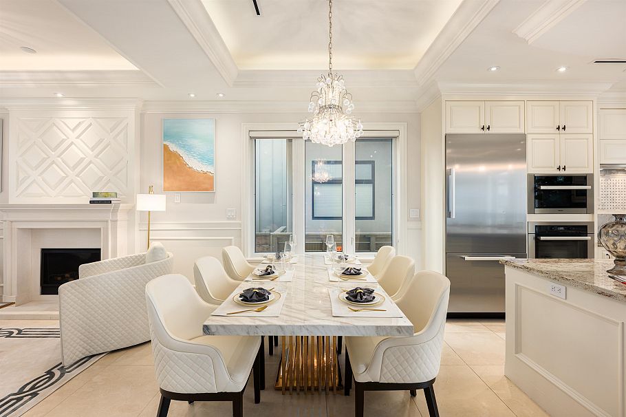 4043 W 11th Avenue Vancouver, BC - 6