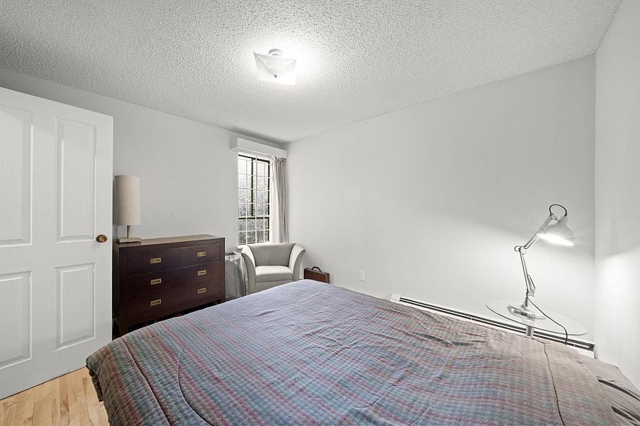 104 1549 Kitchener Street Vancouver, BC - 12