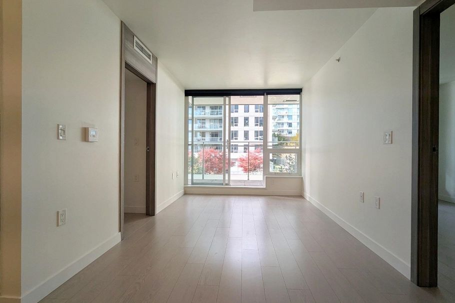 301 433 SW Marine Drive Vancouver, BC - 3