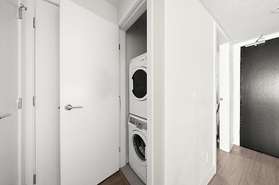 419 1588 E Hastings Street Vancouver, BC - 18